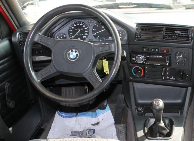 1989 BMW 325i Touring 207km